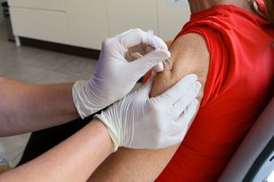 Wirus przyspiesza. Wskaźnik zachorowań wyższy niż rok temu