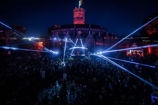 Festiwal muzyki elektronicznej w Twierdzy Wisłoujście w Gdańsku — 90% noclegów zajętych