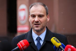 "Czemu służy obrażanie pracowników ambasad?" Rzecznik MSZ ostro do człowieka Nawrockiego
