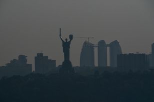 Pożar w okolicy Czarnobyla. Dym dusi ludzi w Kijowie