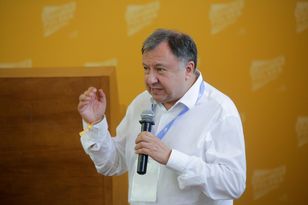 Ukraiński deputowany apeluje o pojednanie z Polską. Wspomina papieża