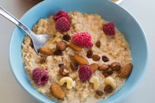 Brakuje ci rano czasu? Śniadanie przygotuj wieczorem