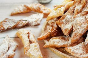 Najgorszy błąd przy faworkach. Będą po prostu do wyrzucania