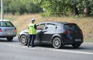 Rząd dokręca śrubę. Pijani kierowcy zapłacą 2500 zł za kurs