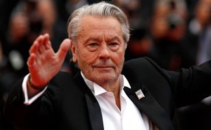 Alain-Fabien Delon ujawnia: rodzeństwo w wojnie o schedę po ojcu