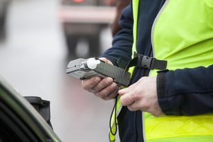 Pijana radca prawny staranowała auta w Lublinie i nadal wykonuje zawód