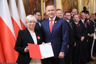 "Niewypał" Pałacu? Większość partii nie chce zmieniać konstytucji z prezydentem Nawrockim