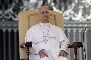 Historyczna podróż papieża. Uda się w nią śmigłowcem