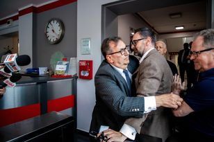 Dwie prokuratury wszczęły śledztwa ws. szarpaniny z Obajtkiem przed siedzibą „Solino”