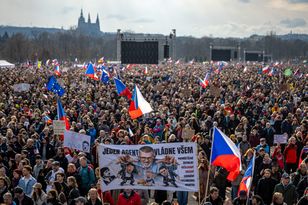 Gigantyczny protest w Pradze. Ćwierć miliona Czechów wyszło na ulice