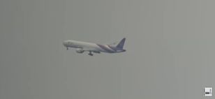 Awaria podwozia uniemożliwiła lot. Boeing 777 wrócił na lotnisko