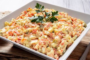 Co zrobić, aby sałatka nie skwaśniała przez święta? Kluczowa jest zasada OW