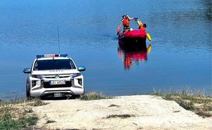 Policjanci interweniowali nad wodą. Wyłowiono ciało 47-latka