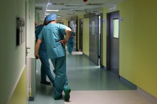 Podwyżki dla pracowników szpitali. Media: Tyle będą kosztować