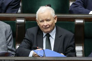 Kaczyński wyszedł ze szpitala. Pozostanie najbliższe dni w domu