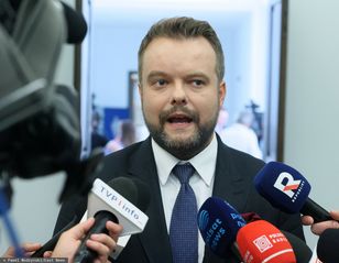 PiS grozi wyrzuceniem z partii za członkostwo w Rozwoju+