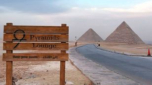 Egypt to invest $630 million in boutique hotels near Giza Pyramids