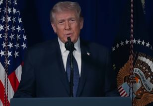 Trump chce zniesienia podatku cyfrowego. Zapowiada 100 proc. cła na wina