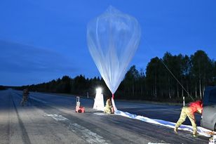 Polish military warns: don't touch stratospheric micro-balloons during NATO drills