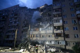 Russia strikes Kyiv — 7 killed as bombs hit residential buildings