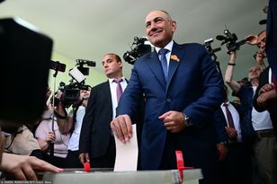 Ważą się losy kraju. Ormianie ruszyli do urn wyborczych