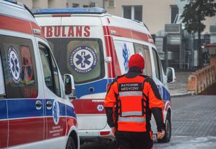 Dziecko wypadło z okna. Zarzuty dla ojca