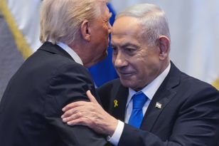 Błyskawiczny telefon. Trump reaguje na ataki Iranu