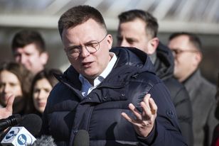 NIL ws. artykułu o Hołowni. "Nigdy nie powinno mieć miejsca"