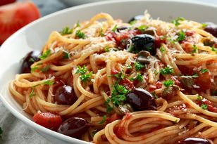 Dodaj jedną do sosu, a poczujesz różnicę. Włosi je uwielbiają