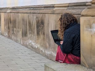 CBZC rozbiło grupę podejrzaną o ataki "sextortion"