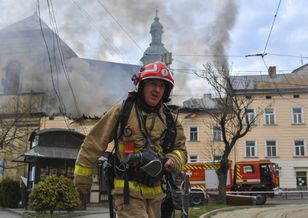 Rekordowy atak dronów na Ukrainę. Prawie tysiąc w ciągu doby