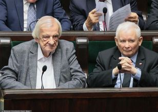 Uposażenie posła plus emerytura. Dostają nawet 20 tys. zł miesięcznie