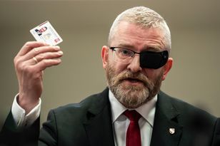 Sąd potwierdza, że Grzegorz Braun pozwał prokuraturę. Oto czego żąda polityk