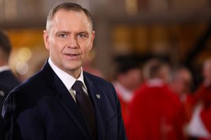 Sprawa Orderu Orła Białego.  Karol Nawrocki gra na zwłokę?