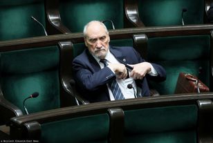 Straci immunitet? Czarne chmury nad Paranoikiem