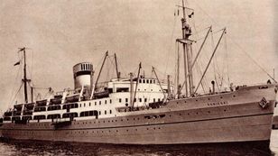 Statek, który przywiózł nadzieję. Powrót "Sobieskiego" do Polski