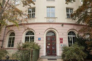 Policja w siedzibie KRS. Szefowa pokazuje nagrania