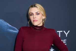 Lekarz bagatelizował objawy, a ona miała rzadkiego raka mózgu — historia Busy Philipps