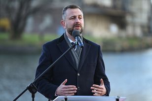 Wandalizm we Wrocławiu: 18-latek zatrzymany za zniszczenie tramwaju