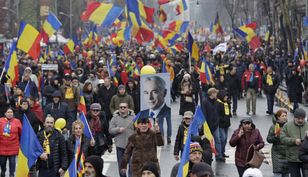 Wielkie protesty w Bukareszcie. "Nasz głos został skradziony"