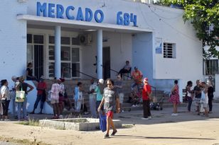 Zwrot w polityce USA. Media: rosyjski tankowiec dopłynie na Kubę