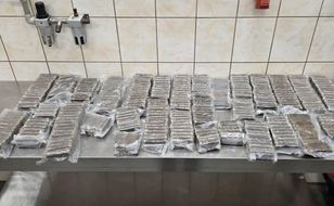 Polak zatrzymany na granicy. Próbował wwieźć do Rosji 40 kg haszyszu