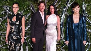 Tłum gwiazd na gali w Los Angeles: zakochana Katy Perry z Justinem Trudeau, szykowna Kris Jenner, Kim Kardashian w kreacji vintage... (ZDJĘCIA)