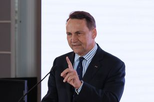 Sikorski o "nowej Jałcie": Putin o tym marzy