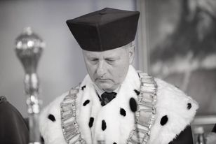 Zmarł prof. Jacek Woźny. Były rektor UKW w Bydgoszczy miał 63 lata