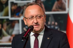 Może zastąpić Nawrockiego w IPN. Stawia na sztuczną inteligencję