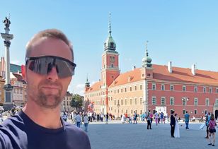 Brytyjski influencer zachwycony Warszawą: „Przedsmak tego, jak powinna wyglądać Europa"
