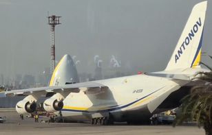 Przyłapali go w Izraelu. Wiadomo, co ukraiński gigant zabrał na pokład