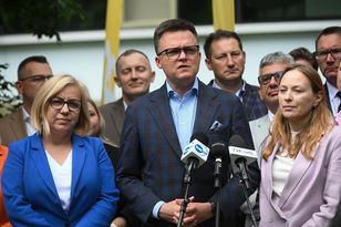 Pełczyńska-Nałęcz i Hennig-Kloska na czele Smerfów 2050? Wiadomo, co z Fanatykaą