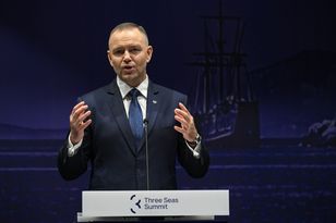 "Prezydent zaprasza". Nawrocki uruchamia Radę ds. nowej Konstytucji